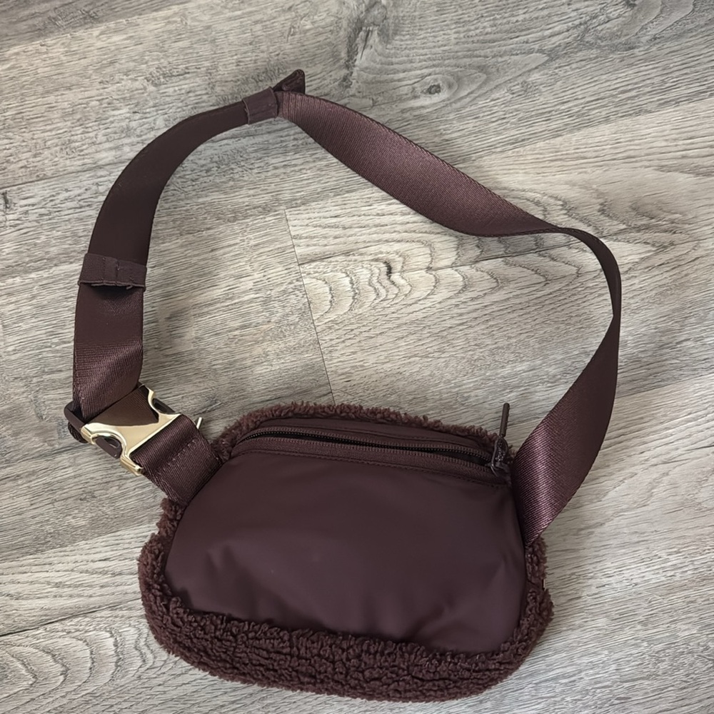 Bag - Picture 2 of 3